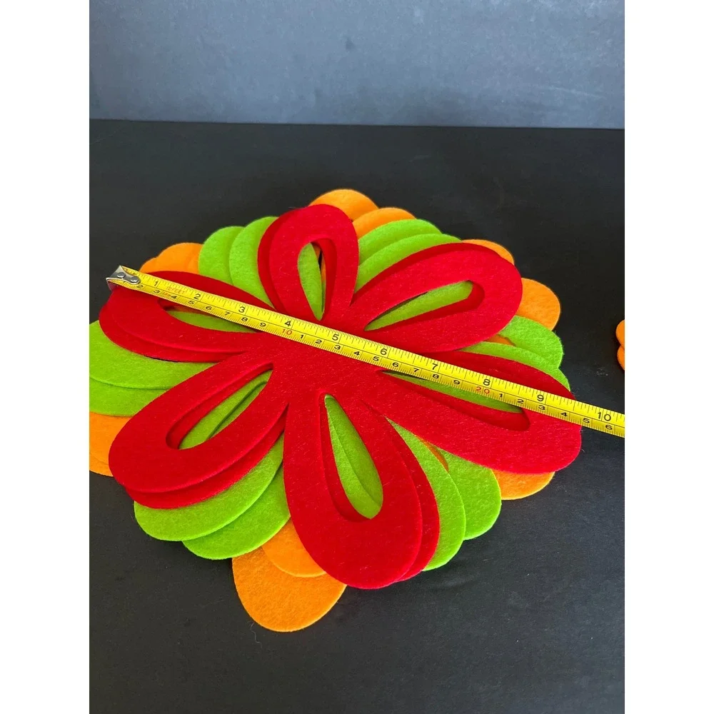 Felt Pan Separators Set of 14 Flower Shape Cookware Protectors Red Orange Green